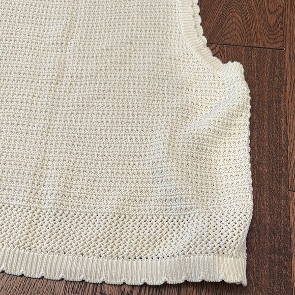 Joe Fresh Sleeveless Knit Top - Picture 3 of 4